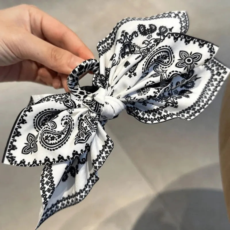 Double-Sided Butterfly Bow Hair Clip – Summer Cashew Pattern Claw Clip