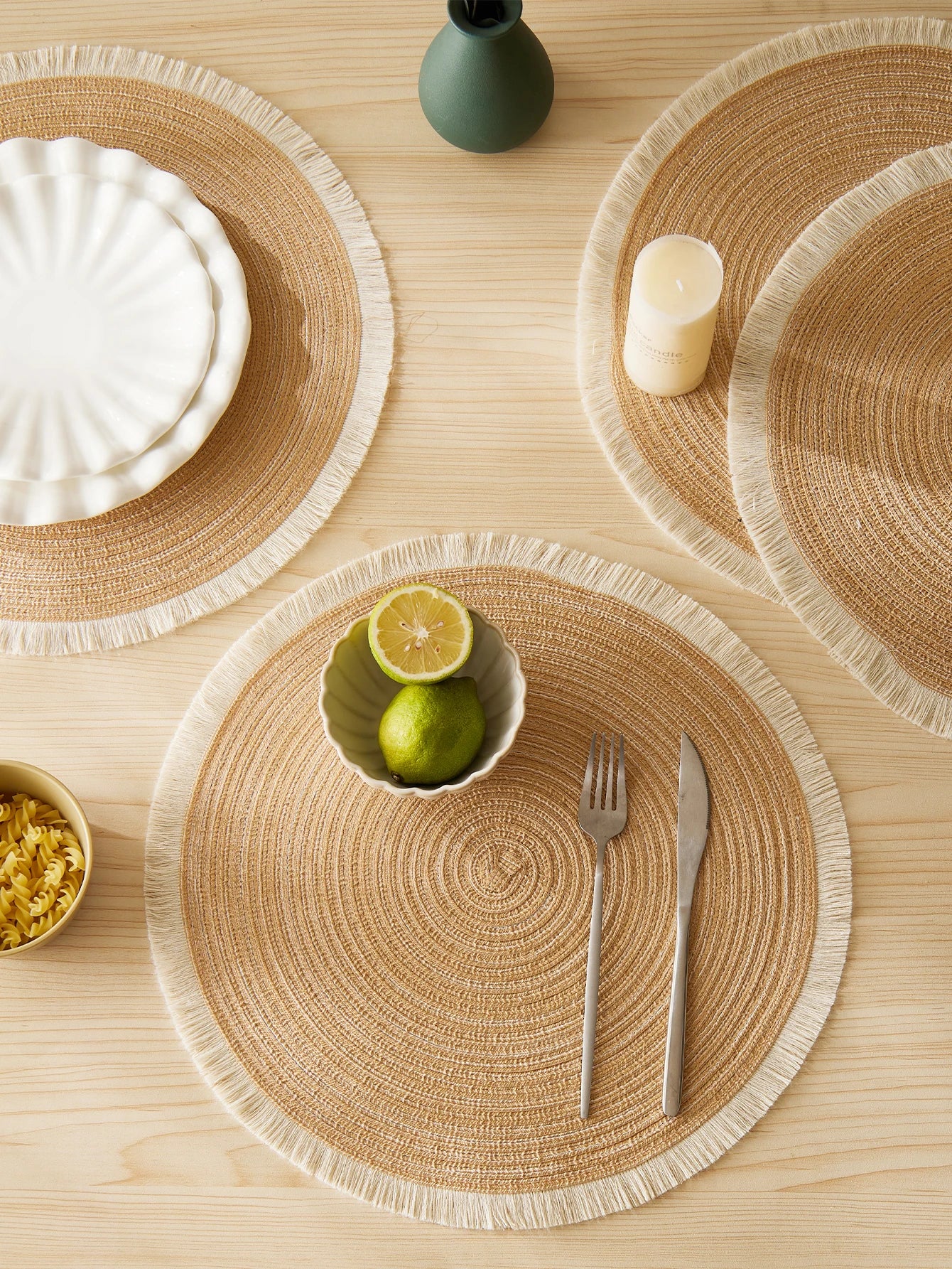 4pcs Eco Woven Fringe Round Placemats