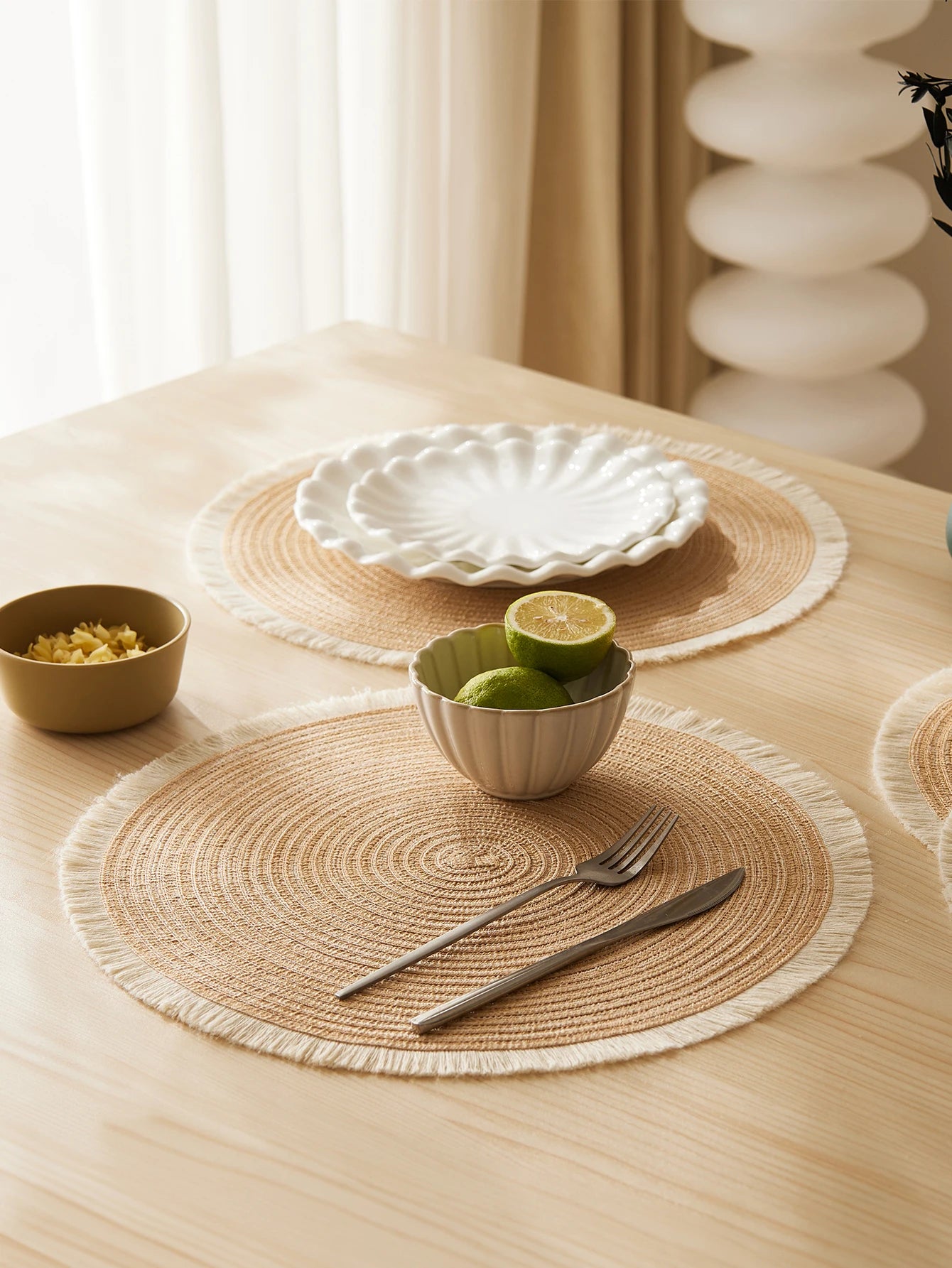 4pcs Eco Woven Fringe Round Placemats